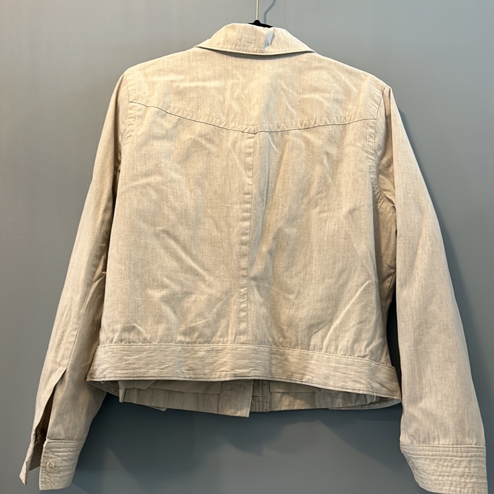 Ivory jacket - Picture 6 of 6